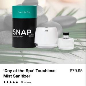 Snap touchless sanitizer